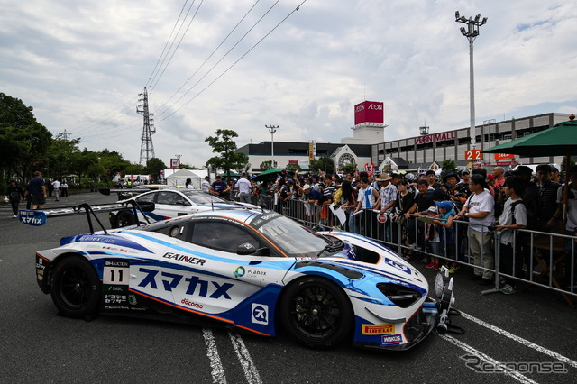 「鈴鹿10時間」公道パレード