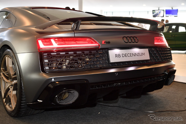 アウディR8 Decennium(デセニウム)&RS 5 スポーツバック発表会