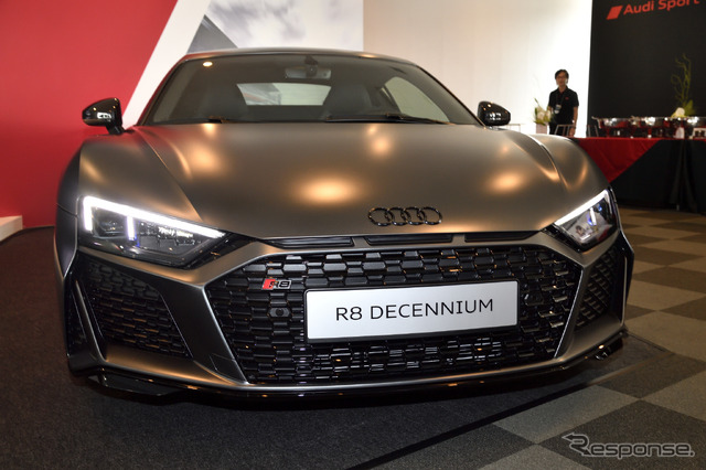 アウディR8 Decennium(デセニウム)&RS 5 スポーツバック発表会