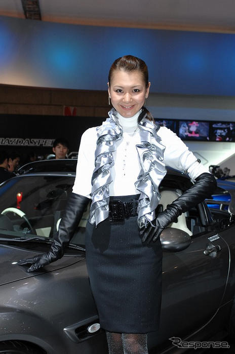 【東京オートサロン08】コンパニオン写真蔵…マツダ その3