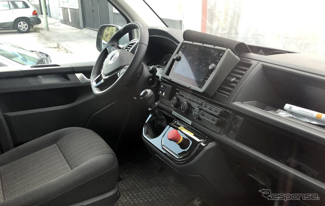VW T7(仮)開発車両スクープ写真
