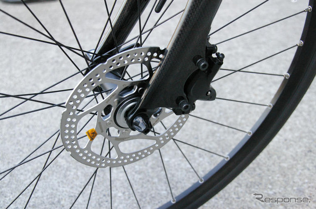 【D視点】欲張り企画にデザインは応えたか…パナソニック チタン 自転車