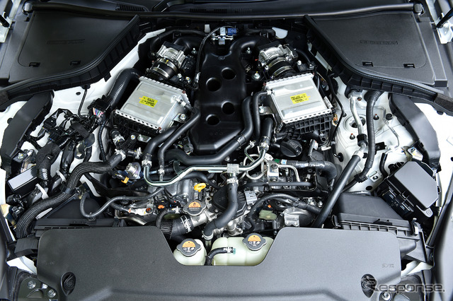日産 スカイライン400R(エンジンカバーを外した状態)