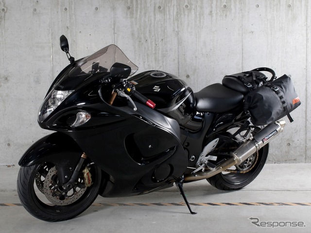 【装着事例】スズキ GSX1300R (GX72B)