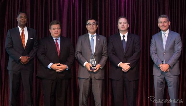 アルパインが米FCA社のサプライヤー・オブ・ザ・イヤーを受賞