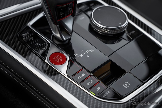 BMW M8 クーペ 新型