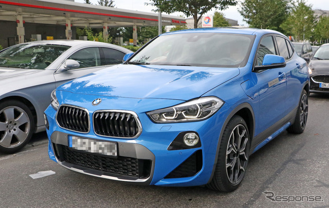 BMW X2 xDrive25e 市販型プロトタイプ　スクープ写真