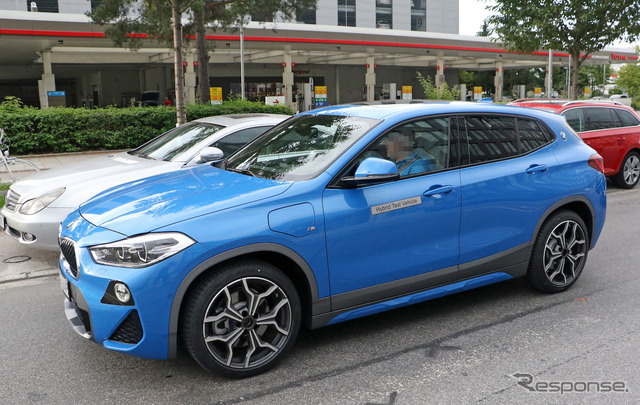 BMW X2 xDrive25e 市販型プロトタイプ スクープ写真