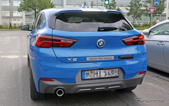 BMW X2 xDrive25e 市販型プロトタイプ スクープ写真