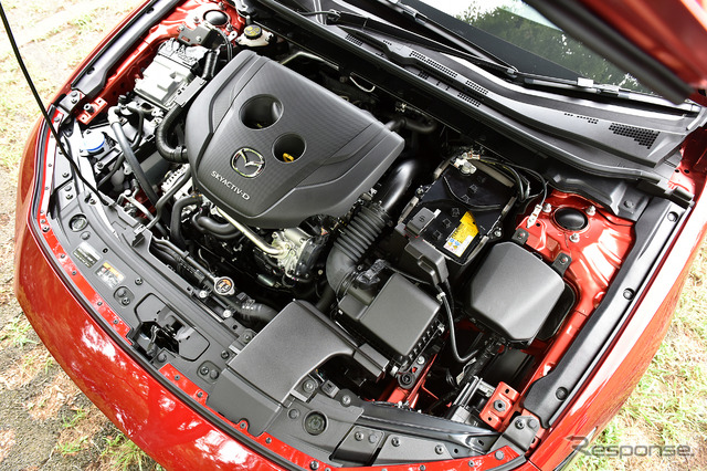 マツダ3新型 セダン(1.8 SKYACTIV-D)