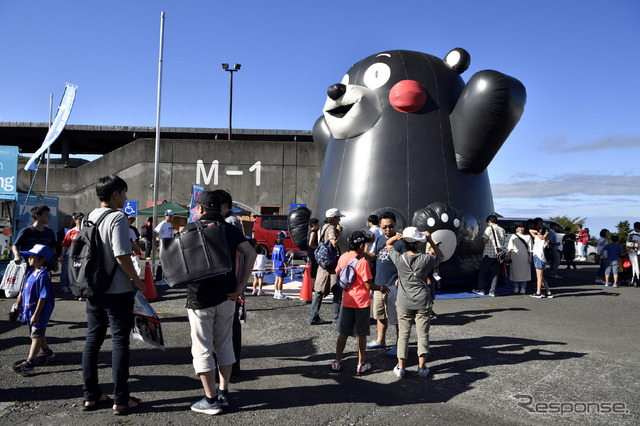 オートポリスイベント広場