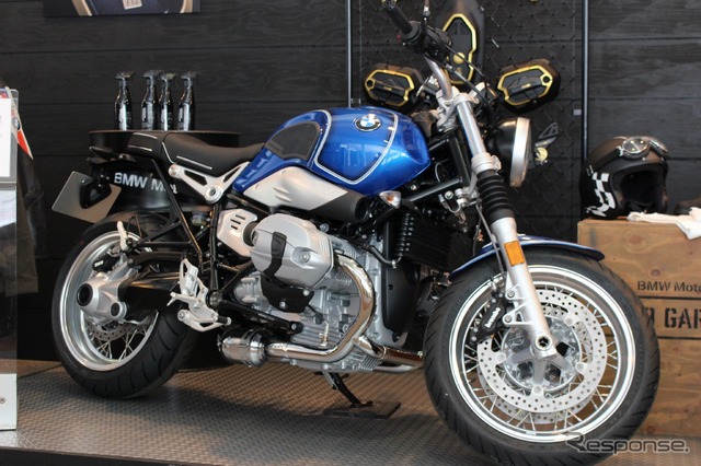 発表されたばかりのR nineT /5も展示されていた