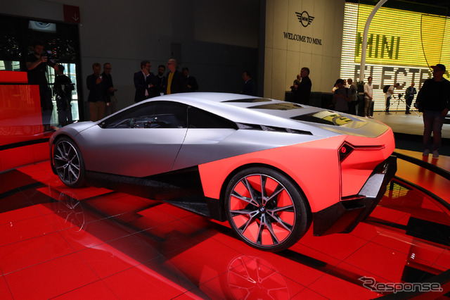 BMW Vision M NEXT(フランクフルトモーターショー2019)