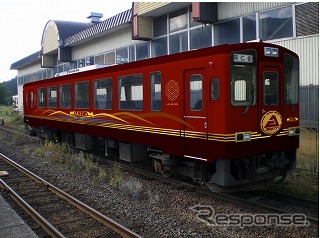 AN8900形8905号を改修する新しい観光列車の車体イメージ。