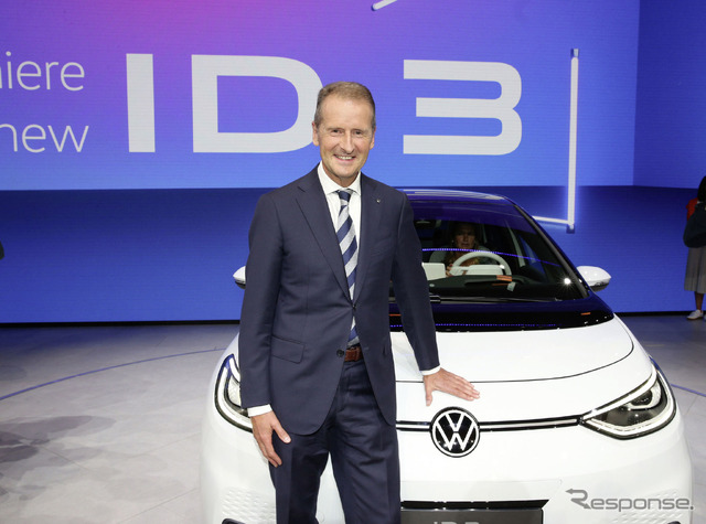 フォルクスワーゲン ID.3 とヘルベルト・ディースCEO(フランクフルトモーターショー2019)