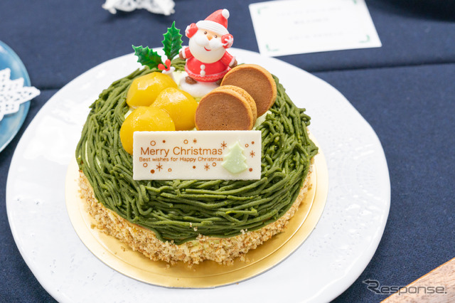 抹茶モンブランケーキ / ショップ名:元町香炉庵 / 価格:3780円(税込み)※限定1日20台