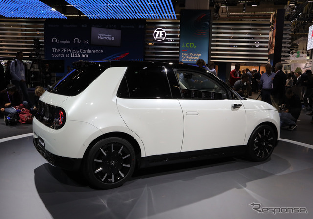 ホンダe(フランクフルトモーターショー2019)