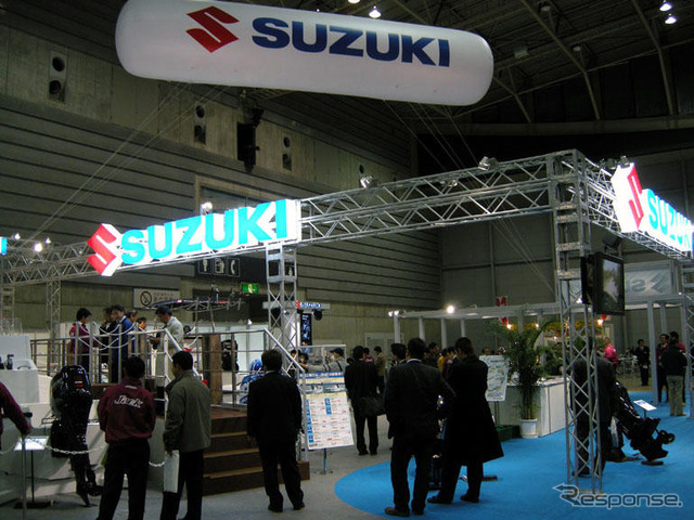 【ボートショー08】スズキ、なぜか軽自動車のエンジン展示