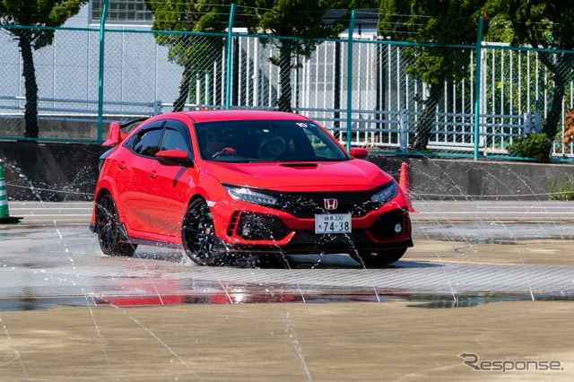 5代目シビックタイプR(FK8型)