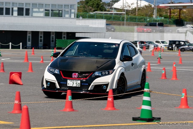 4代目シビックタイプR（FK2型）