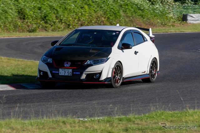 4代目シビックタイプR(FK2型)