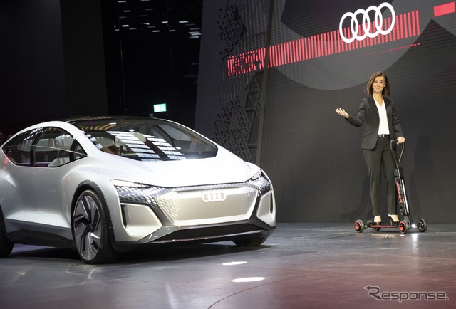 アウディ e-tron スクーター(フランクフルトモーターショー2019)