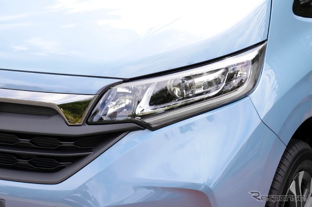 ホンダ・フリード改良新型、CROSSTAR(クロスター)