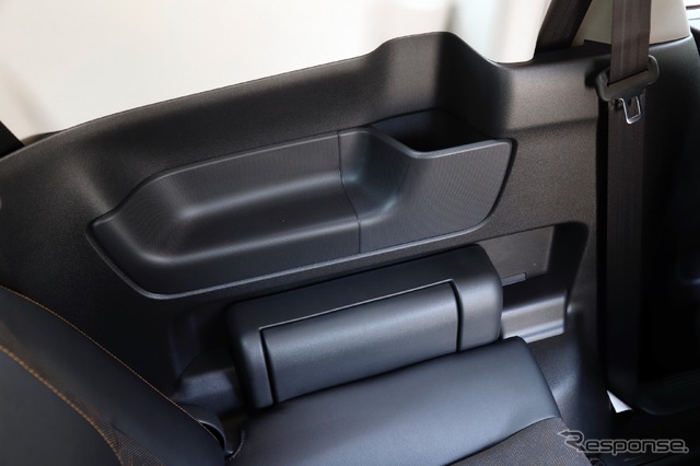 ホンダ・フリード改良新型、CROSSTAR(クロスター)
