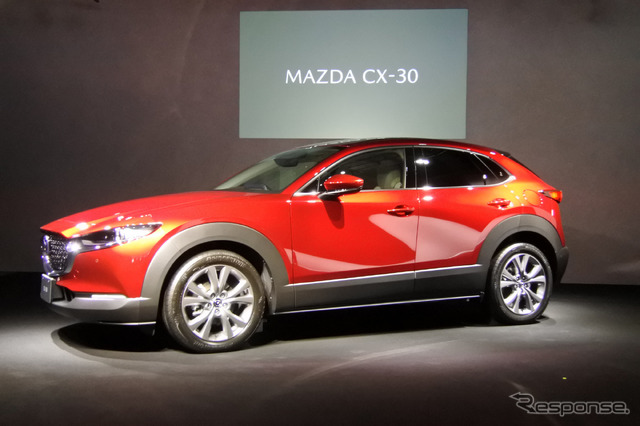 マツダ CX-30 発表会