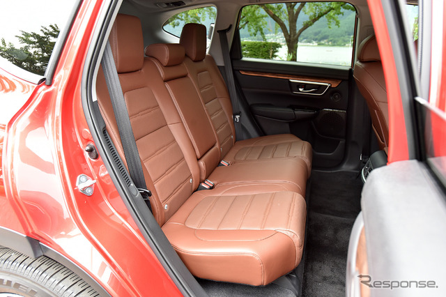 Honda CR-V(HYBRID EX・Masterpiece 4WD)