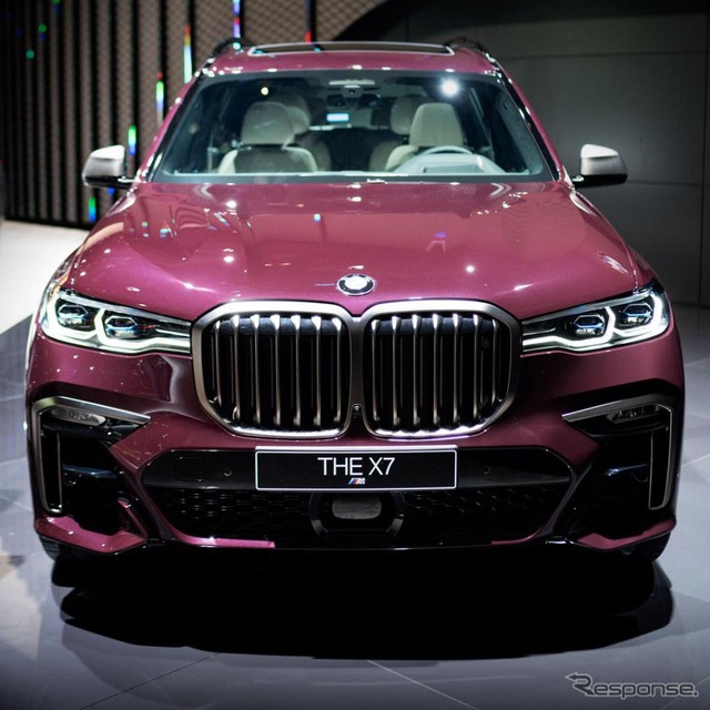 BMW X7 の「M50i」(フランクフルトモーターショー2019)