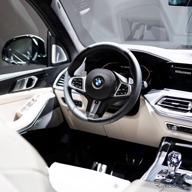 BMW X7 の「M50i」(フランクフルトモーターショー2019)