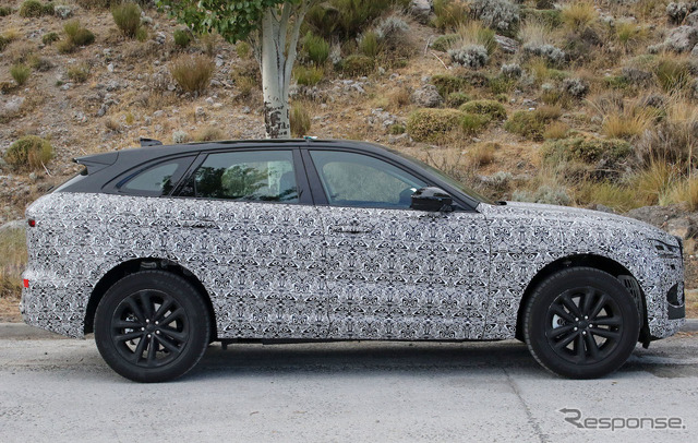 ジャガー F-PACE 改良新型プロトタイプ スクープ写真