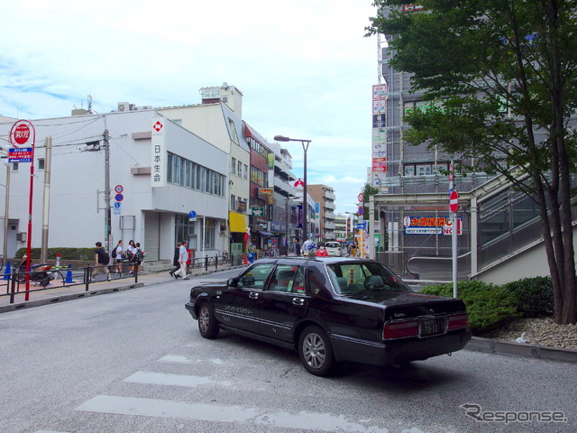 大泉学園駅前