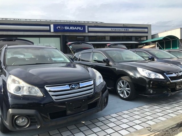 最近ではユーザーからの直接買取がほとんどと言うスバル車の在庫も豊富。こだわりの仕様を持つクルマなど並び、全国からここを訪れるファンが後を絶たない。