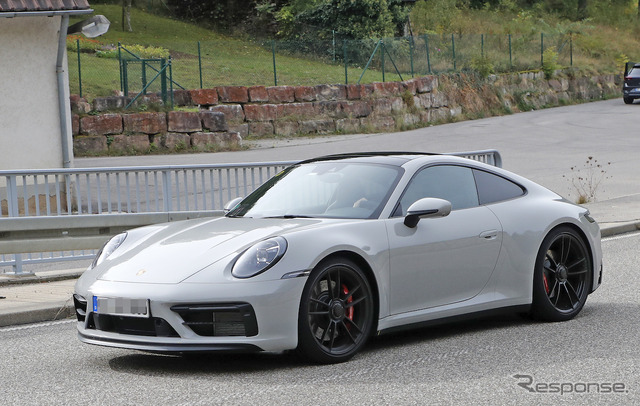 ポルシェ 911 GTS 開発車両(スクープ写真)