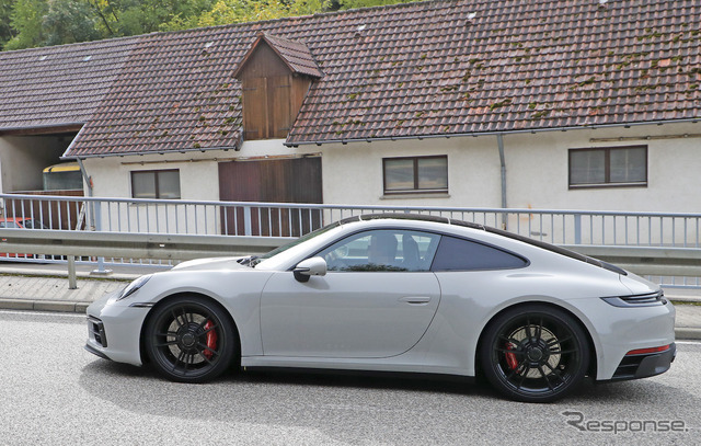 ポルシェ 911 GTS 開発車両（スクープ写真）