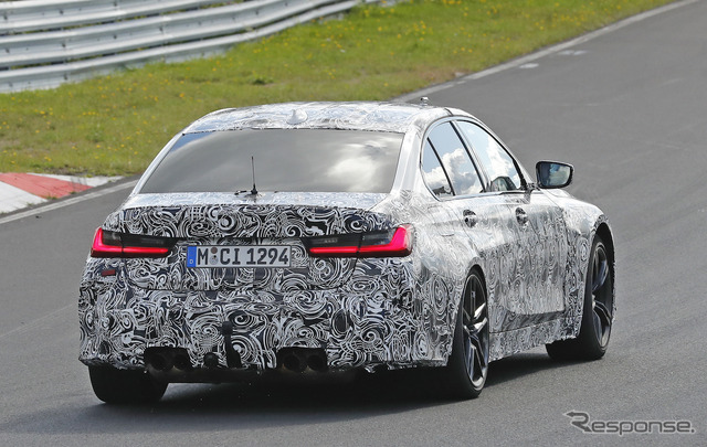 BMW M3セダン 新型プロトタイプ(スクープ写真)