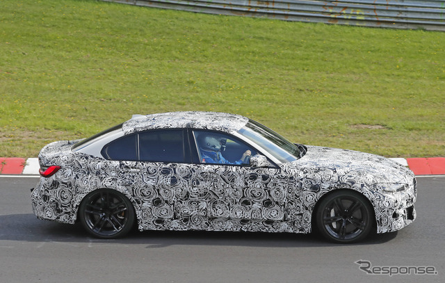 BMW M3セダン 新型プロトタイプ(スクープ写真)