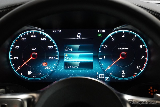 メルセデスベンツ GLCクーペ 改良新型(GLC 220d 4MATIC Coupe ダイヤモンドホワイト)