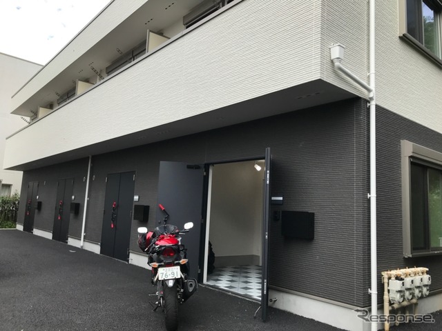 外環道、関越道からのアクセスも良好。バイクユーザーなら都心へも便利な立地は魅力だ。