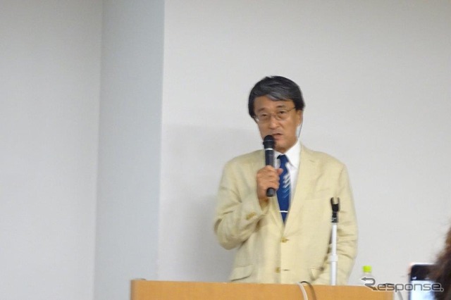 全国遷延性意識障害者・家族の会　桑山会長