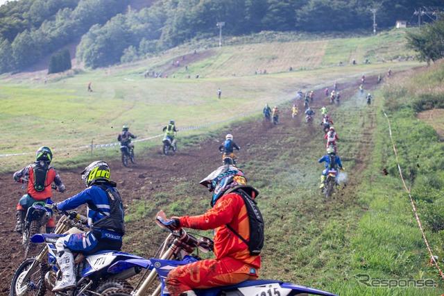 【JNCC 第6戦】渡辺学、チャンピオン決定！ 休みどころのないハードなレースを制す