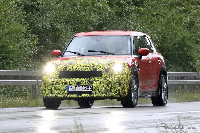 MINI クロスオーバー 改良新型 スクープ写真