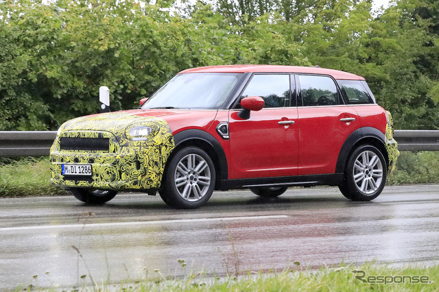 MINI クロスオーバー 改良新型 スクープ写真