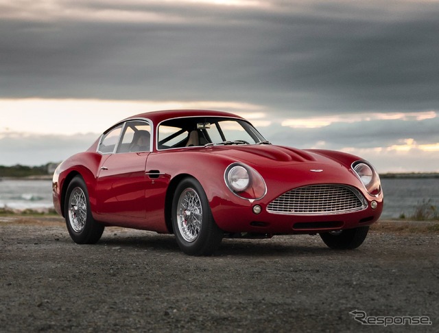 アストンマーティン DB4 GT Zagato コンティニュエーション