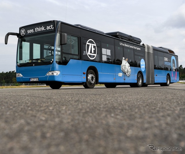 ZFの電動ソリューションを搭載したバスのテスト車両