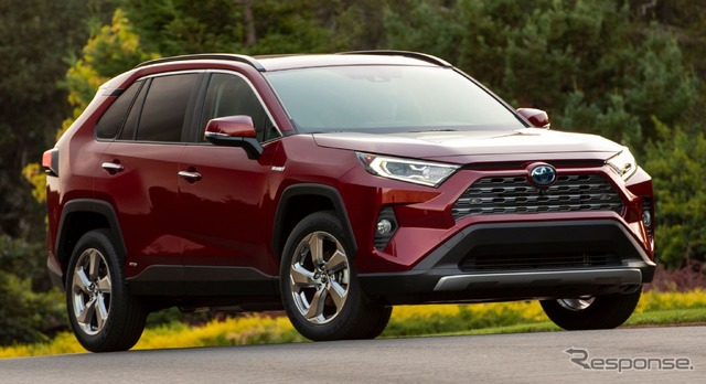 トヨタRAV4ハイブリッド新型（参考画像）