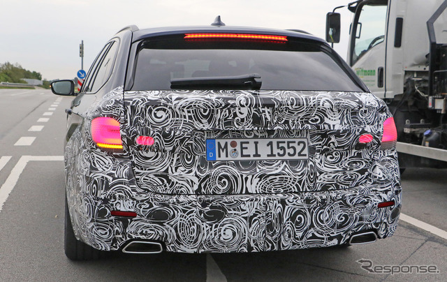 BMW 5シリーズツーリング 改良新型プロトタイプ(スクープ写真)