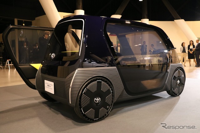 トヨタ 超小型EV ビジネス向けコンセプトモデル